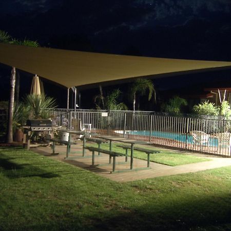Hume Country Motor Inn Albury Extérieur photo